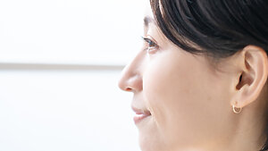 眼瞼下垂　切るべき？