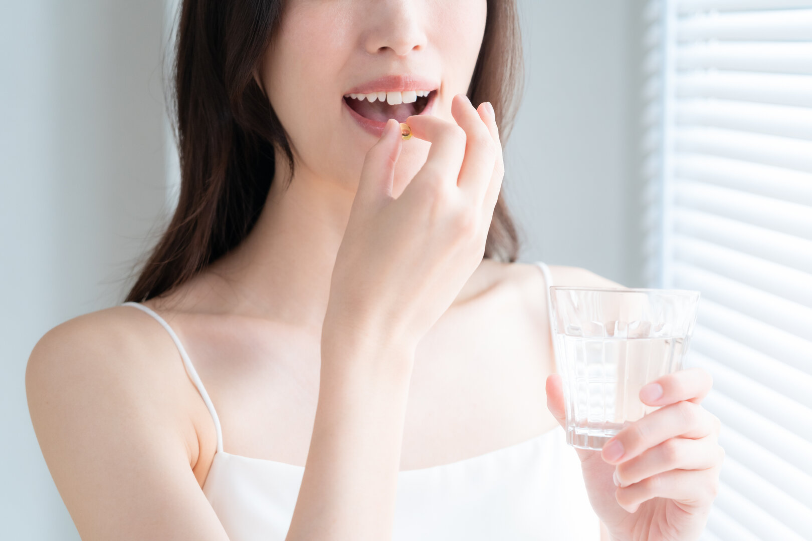 UVAは春でも夏と同じ強さ！光老化と飲む日焼け止めを医師解説