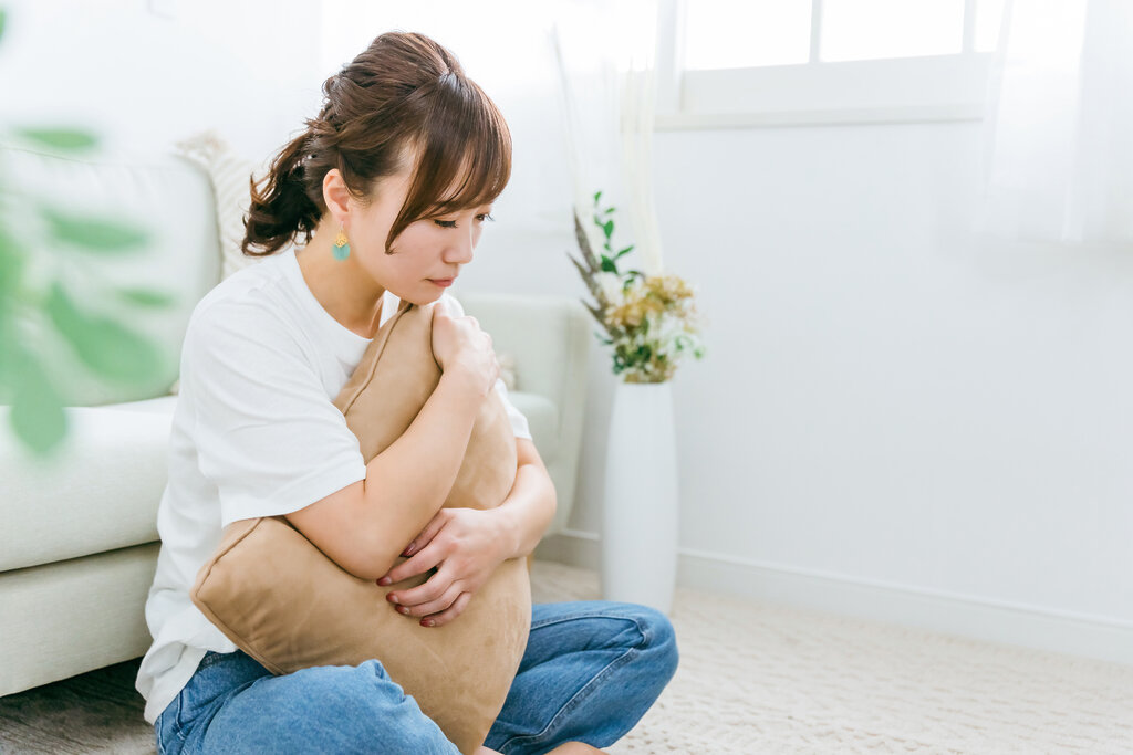 「家にいると気持ちが沈む」——ダウンタイムカバーメイクという選択肢